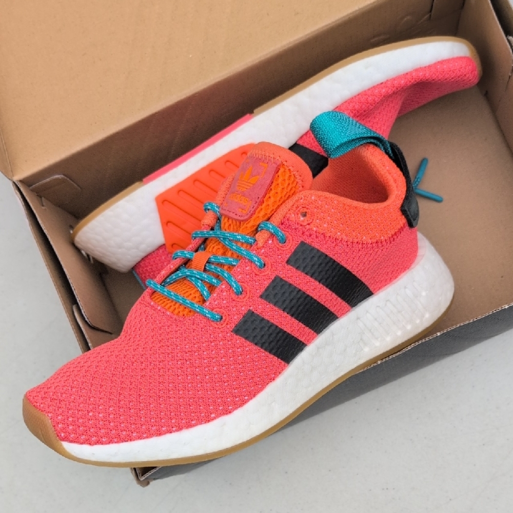 WMNS Adidas NMD R2 - Summer Spice ( CQ3081 )